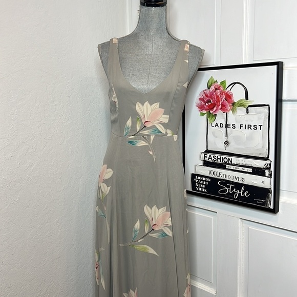 SMYM Jenn Gray Floral Maxi Dress Size M - Picture 2 of 8